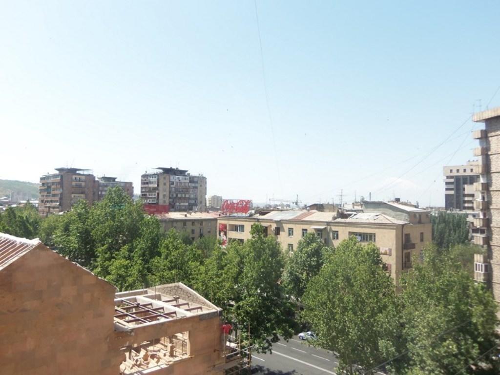 Apartment Sayat-Nova Yerevan Room photo
